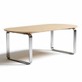 Lange ovale houten tafel van 150 x 75 x 75 cm met metalen basis